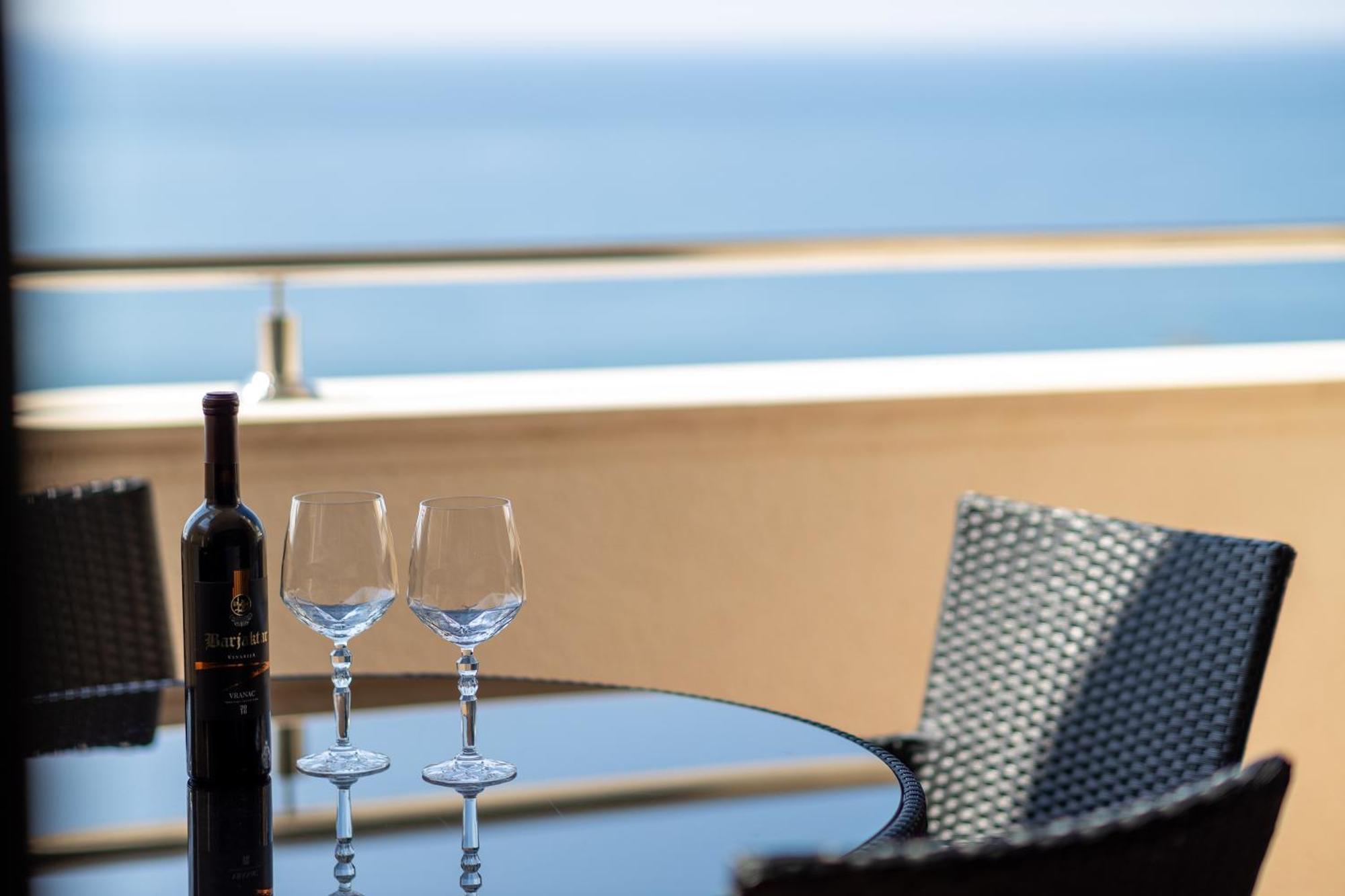 Barjaktar - Luxury Suites & Spa อุลซิน ภายนอก รูปภาพ