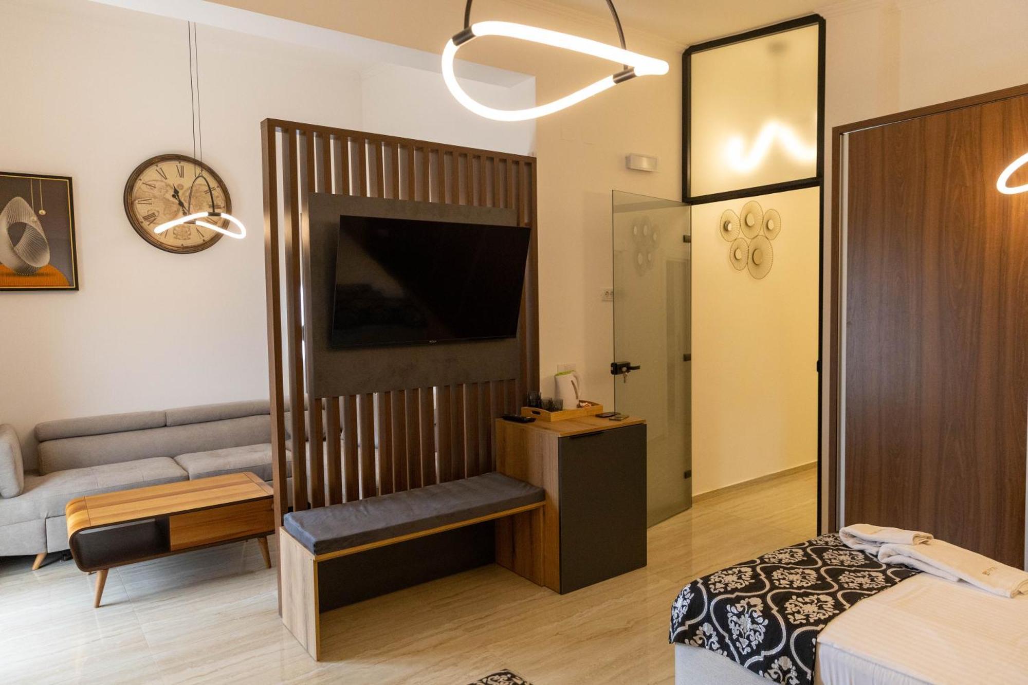 Barjaktar - Luxury Suites & Spa อุลซิน ภายนอก รูปภาพ